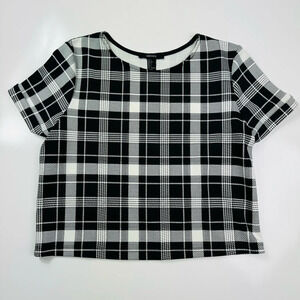 Forever‎ 21 Black And White Crop Top Size Large
